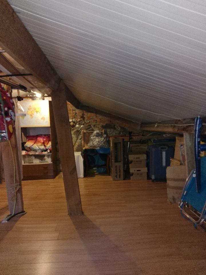 Preciosa casa en Ferrol con garaje y casa de invitados en venta con Housefulness