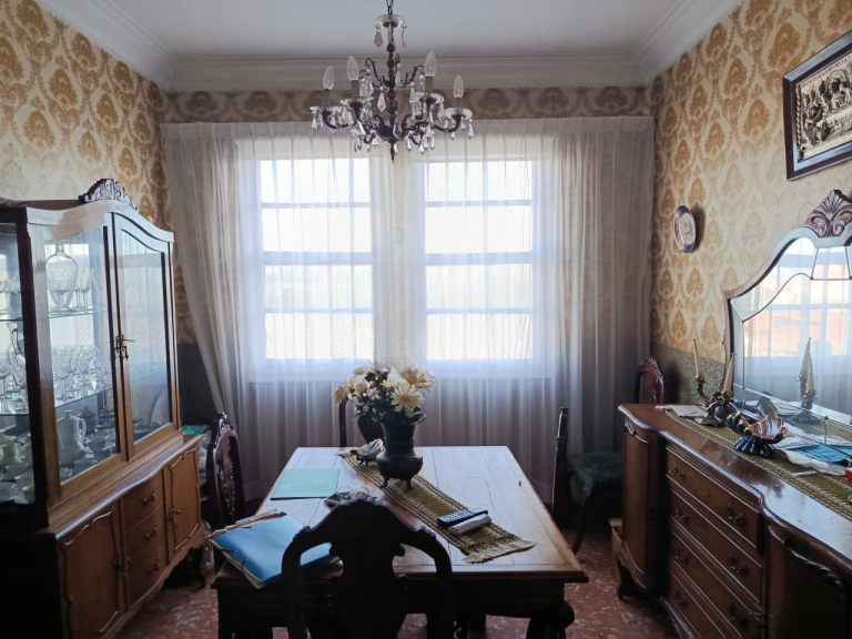 Edificio Residencial en Venta en Catabois (Ferrol): Oportunidad de Inversión con Alta Rentabilidad