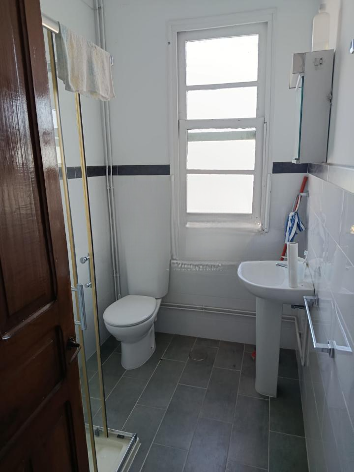 Edificio Residencial en Venta en Catabois (Ferrol): Oportunidad de Inversión con Alta Rentabilidad